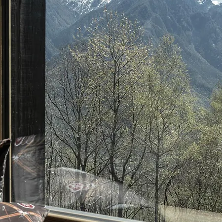 Hunum Chalet Voga
